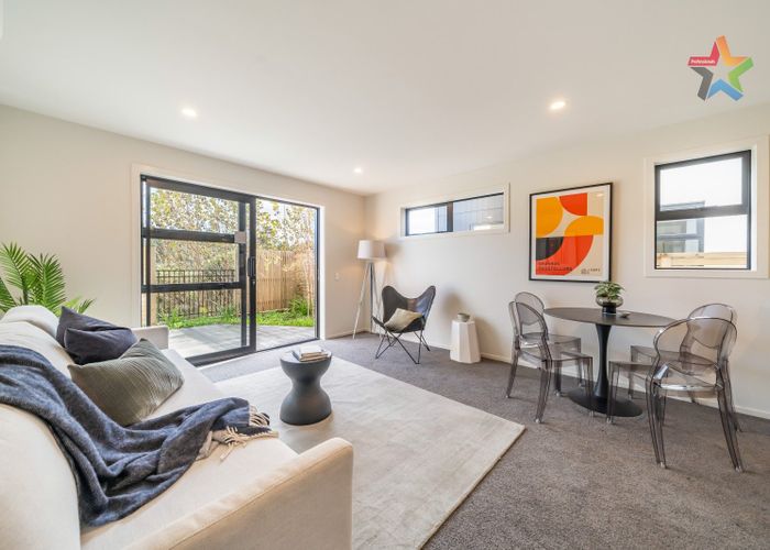  at 27 Te Ara o Papatahi, Wainuiomata, Lower Hutt, Wellington