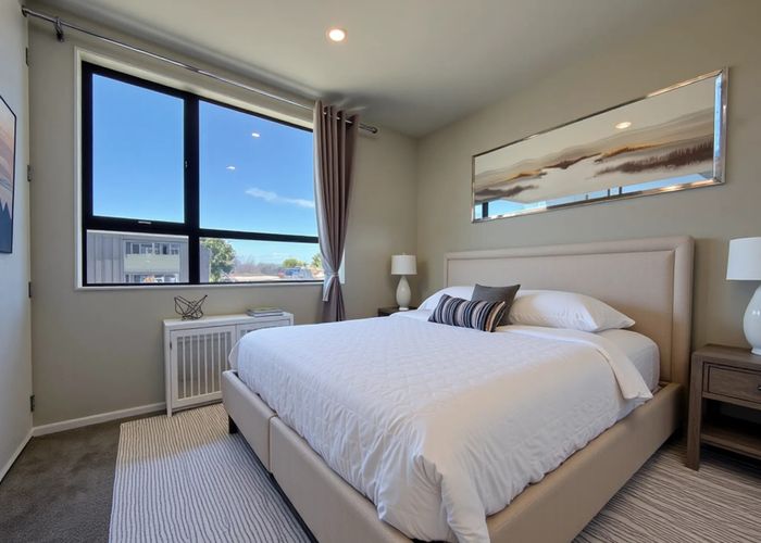  at 4/139 Tirimoana Rd, Te Atatu South, Waitakere City, Auckland