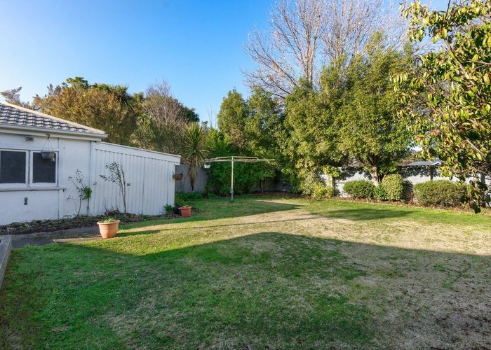  at 102 Rose Street, Somerfield, Christchurch