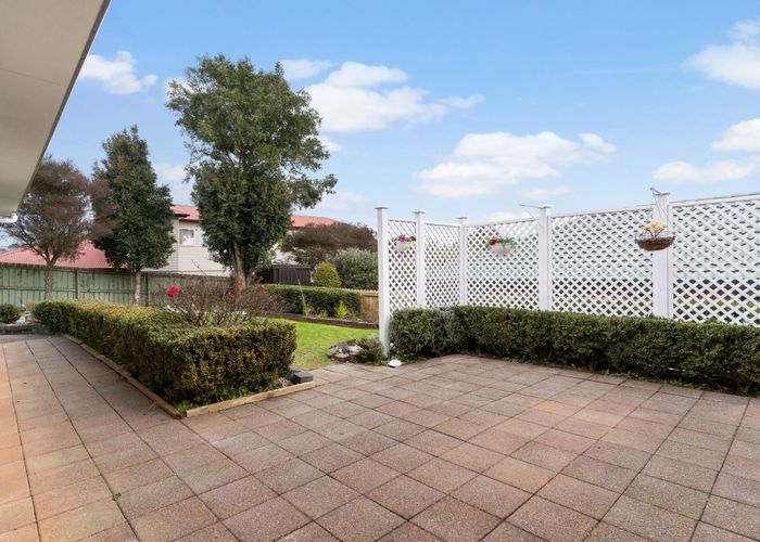  at 28 Brittany Drive, Henderson, Waitakere City, Auckland