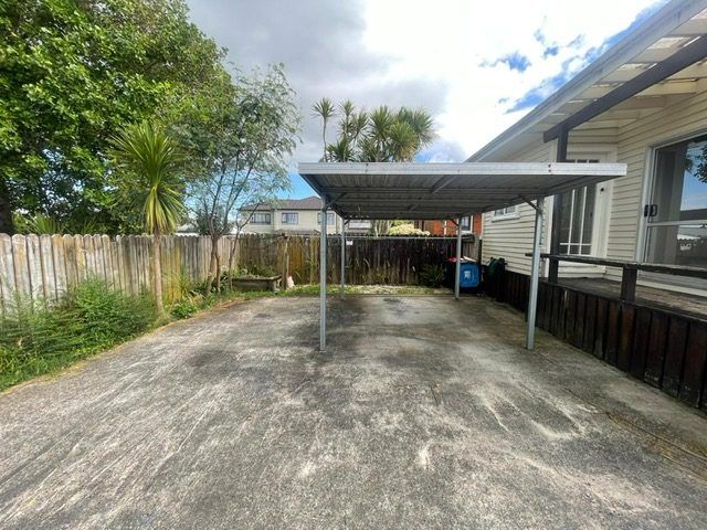  at 1598 Great North Road, Waterview, Auckland City, Auckland