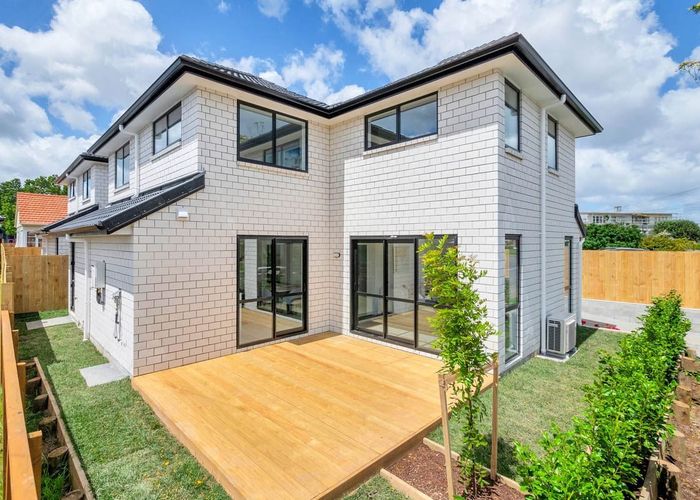  at 10A Daventry Street, Waterview, Auckland