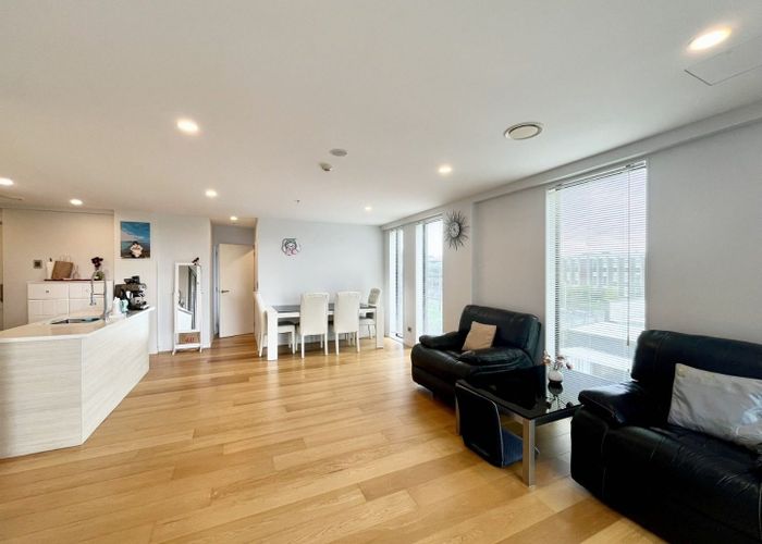  at 410/10 Lion Place, Epsom, Auckland