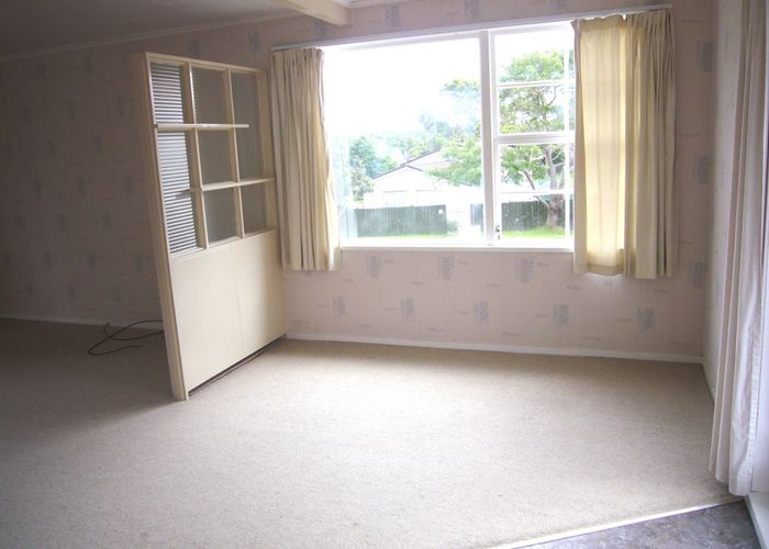  at 30 Fitzherbert Avenue, West Harbour, Auckland
