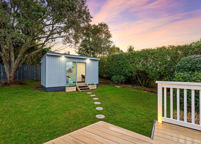  at 1/46 Rua Road, Glen Eden, Waitakere City, Auckland