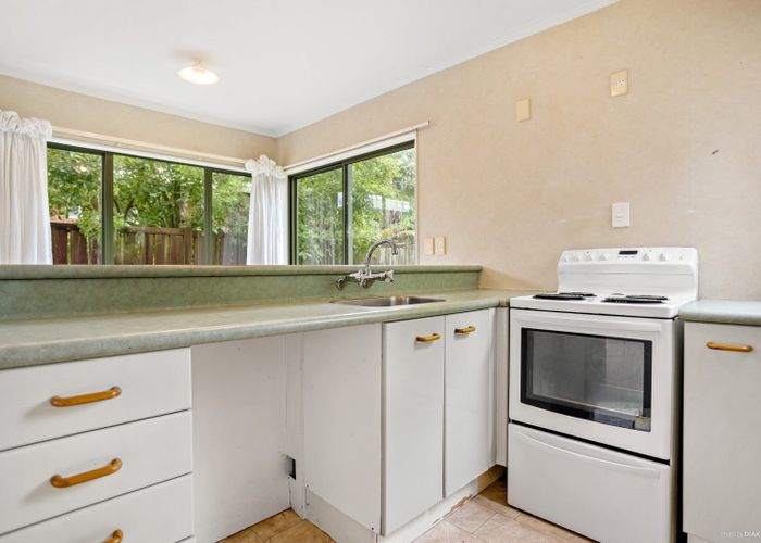  at 29C Anthony Crescent, Bader, Hamilton