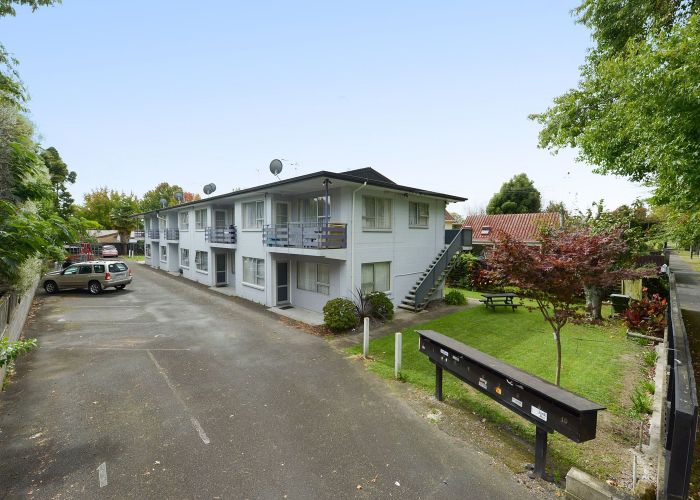  at 9/13 Thames Street, Claudelands, Hamilton, Waikato