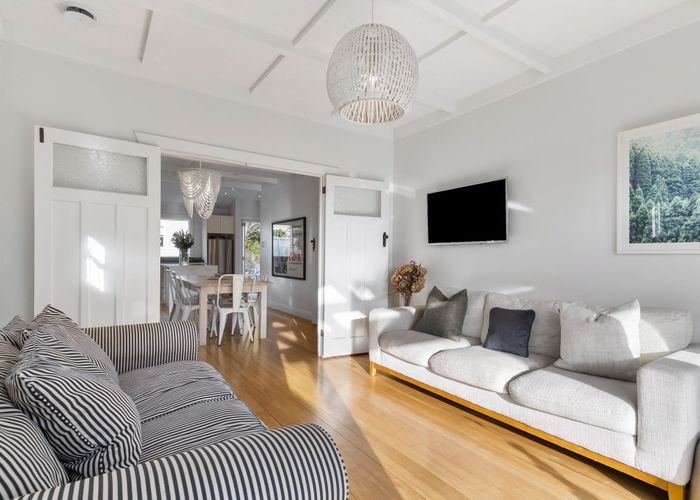  at 17 Warwick Street, Western Springs, Auckland City, Auckland