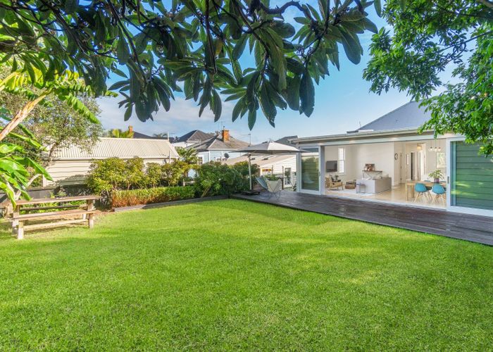  at 15 Saint Leonards Road, Devonport, North Shore City, Auckland