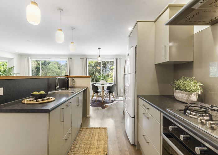  at 331 Huia Road, Titirangi, Auckland