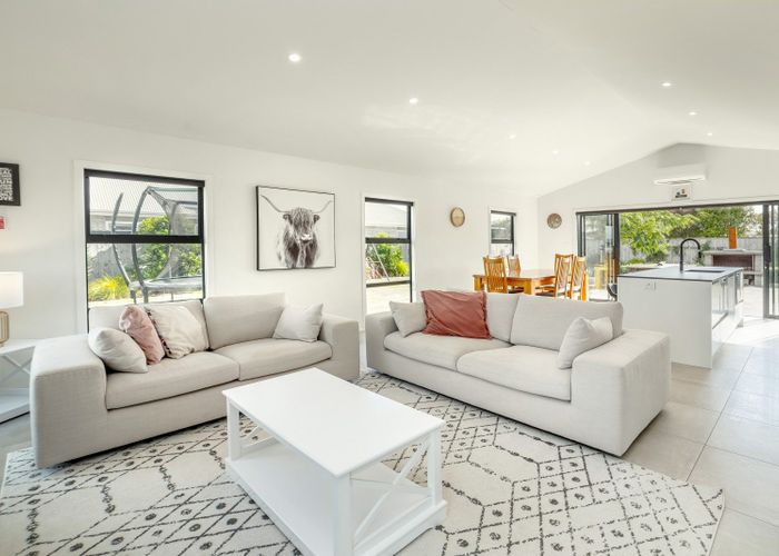  at 16 Fantail Avenue, Carterton