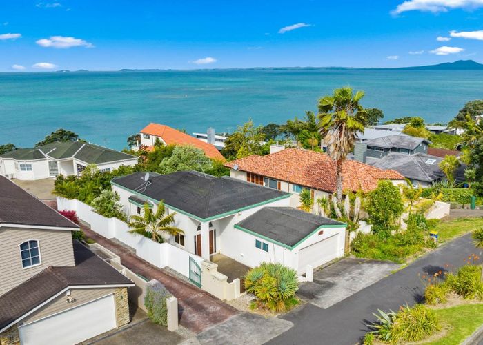 at 42 Sharon Road, Browns Bay, North Shore City, Auckland