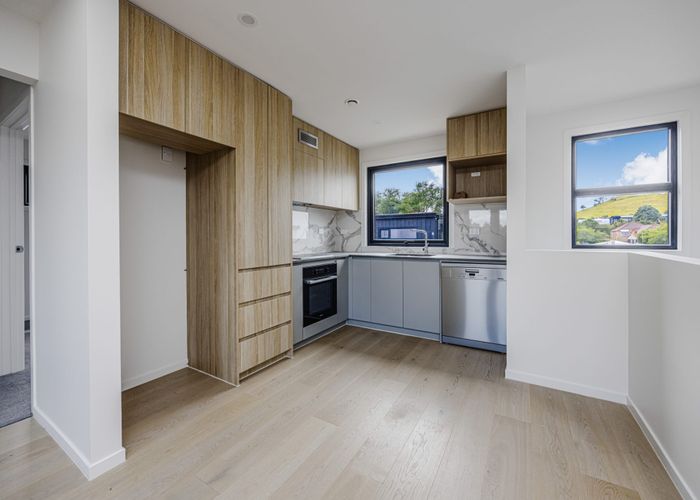  at 15 Kaaramuramu Lane, Mangere Bridge, Manukau City, Auckland