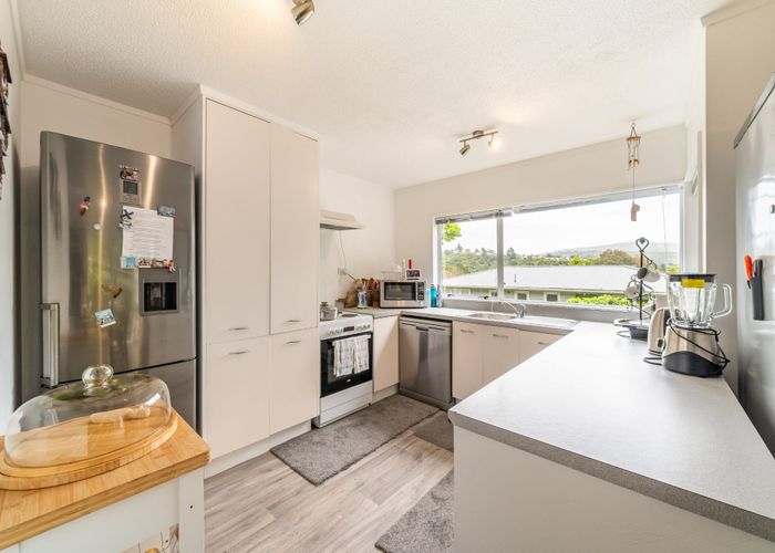  at 19B James Grove, Stokes Valley, Lower Hutt, Wellington