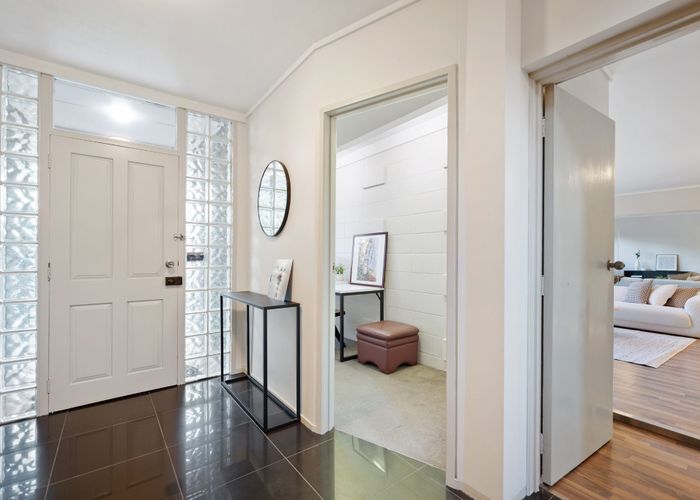  at 44 Penzance Road, Mairangi Bay, North Shore City, Auckland