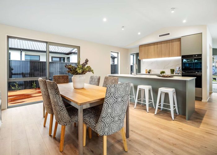  at 11 Twin Meadows Drive, Casebrook, Christchurch City, Canterbury