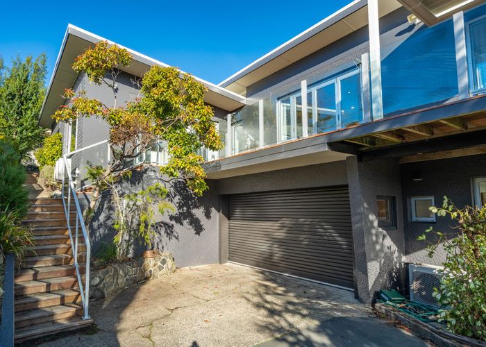  at 52 Signal Hill Road, Opoho, Dunedin