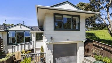  at 92A Churton Drive, Churton Park, Wellington