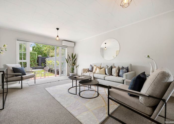  at 3/97 Wheturangi Road, Greenlane, Auckland City, Auckland