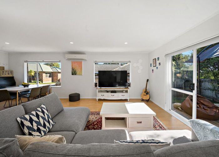  at 60A Crawford Ave, Mangere Bridge, Manukau