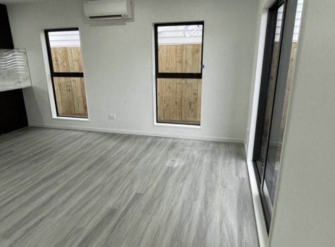  at 9E Julian Place, Otara, Manukau City, Auckland