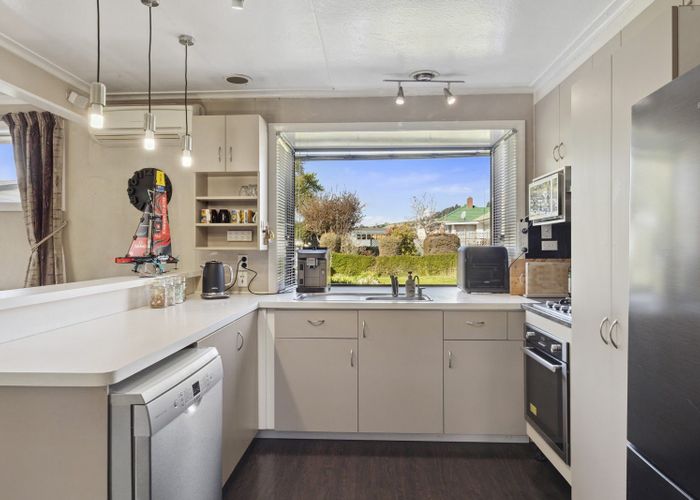  at 2 Pottinger Street, Green Island, Dunedin, Otago