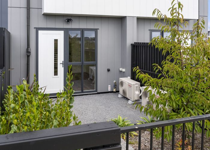  at 56 Long George Drive, Totara Park, Manukau City, Auckland