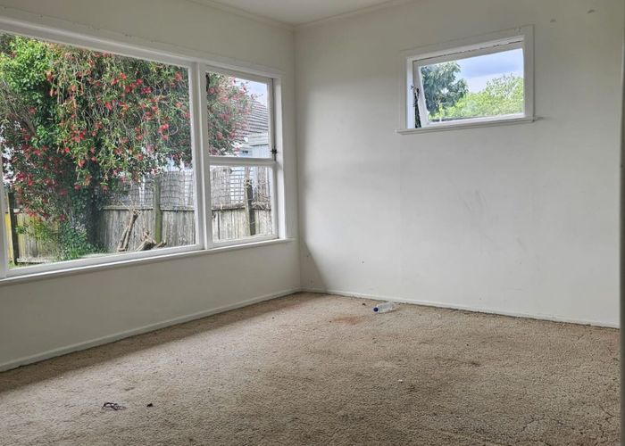  at 6 Buckland Road, Mangere East, Manukau City, Auckland