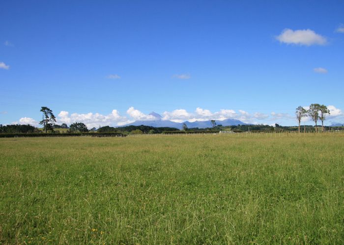  at 550 Mountain Road, Lepperton, New Plymouth, Taranaki