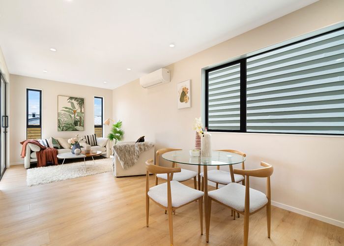  at 8D Mason Street, New Lynn, Waitakere City, Auckland