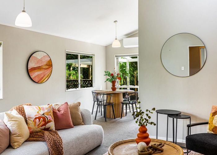  at 3 Meynell Court, Glen Eden, Auckland