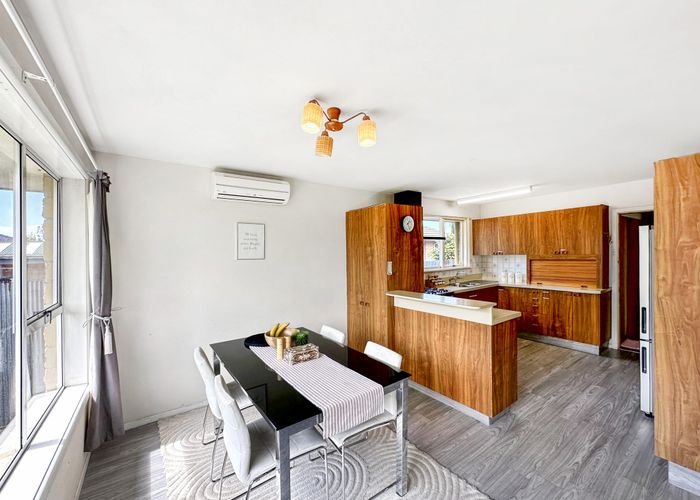  at 8 Davidson Crescent, Hornby, Christchurch