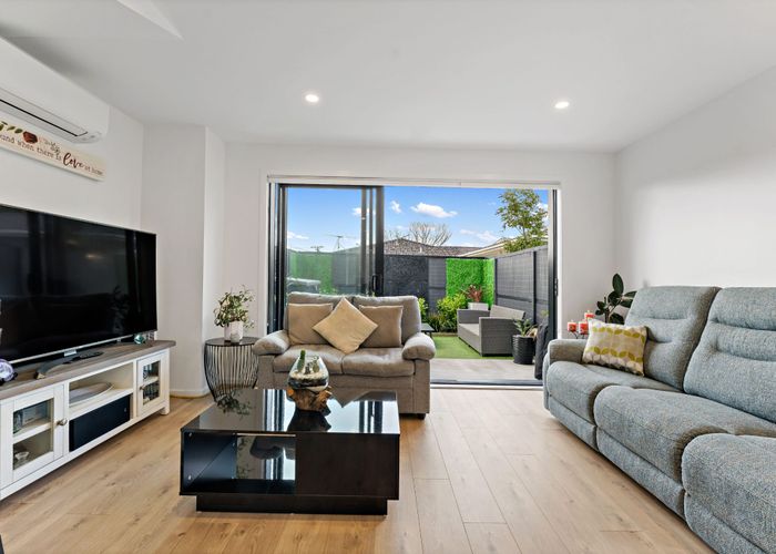  at 52B Rutland Road, Mount Wellington, Auckland