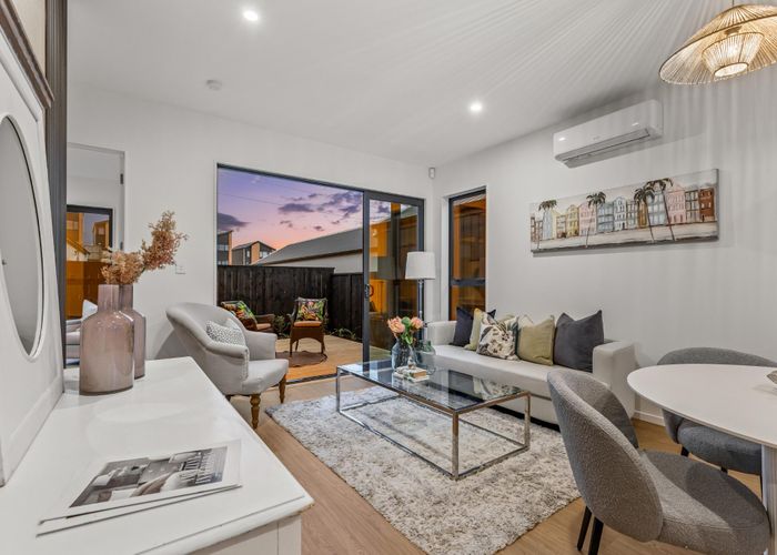  at 21 Paretao Street, Massey, Auckland
