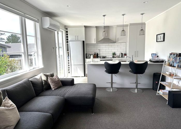  at 1/99 Hobsonville Road, West Harbour, Waitakere City, Auckland
