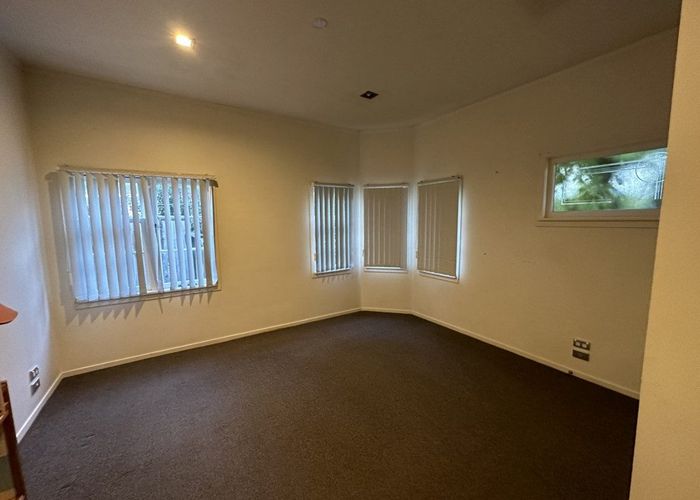  at 54 Lynwood Road, New Lynn, Waitakere City, Auckland