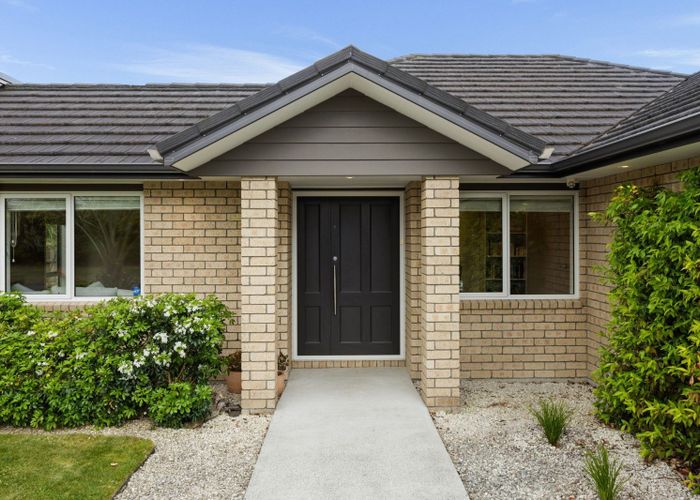  at 37 Te Huia Drive, Flagstaff, Hamilton