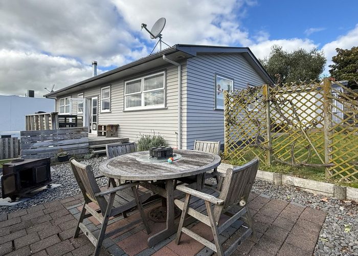  at 2/8 Hinemoa Avenue, Lake Taupo, Taupo, Waikato