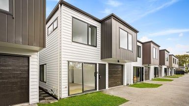  at 6/20 Metcalfe Road, Ranui, Auckland