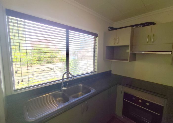  at 72A Astley Ave, New Lynn, Waitakere City, Auckland