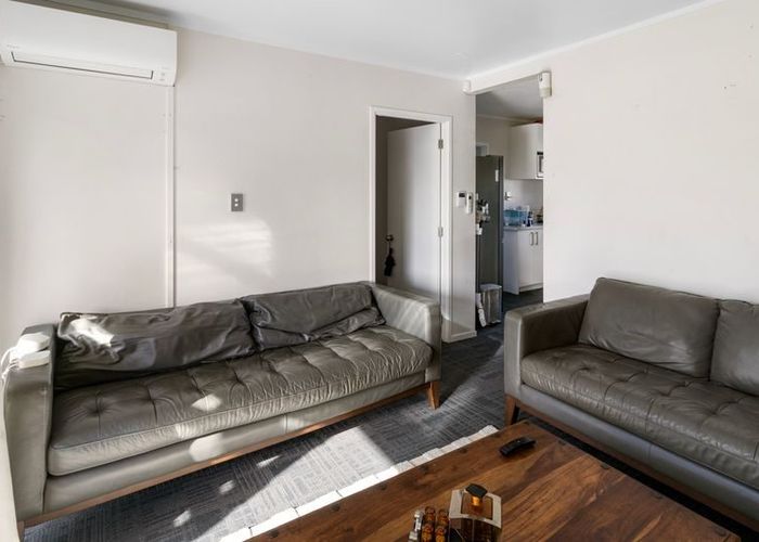  at 6/9 Vine Street, Mangere East, Manukau City, Auckland