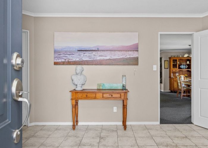  at 202 Frimley Oaks, Frimley, Hastings