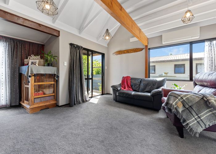  at 4 Cedar Drive, Aramoho, Whanganui, Manawatu / Whanganui