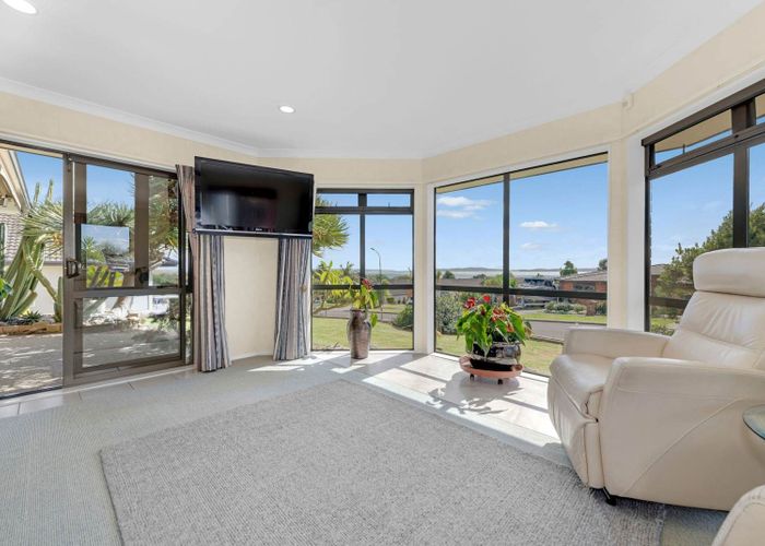  at 24 Omana Heights Drive, Maraetai, Manukau City, Auckland