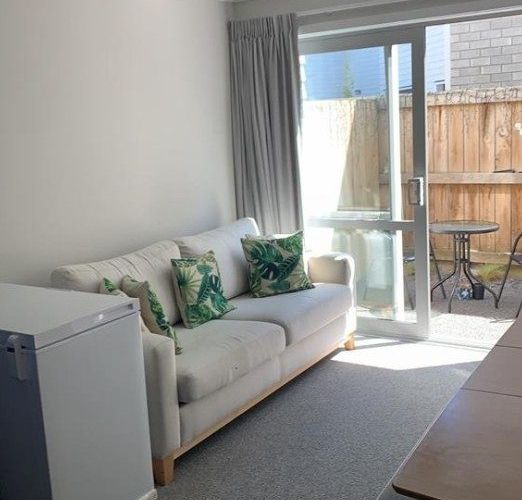  at 4/20 Jones Crescent, Melville, Hamilton, Waikato