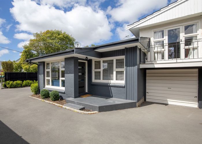  at 2/15 Wairarapa Terrace, Merivale, Christchurch