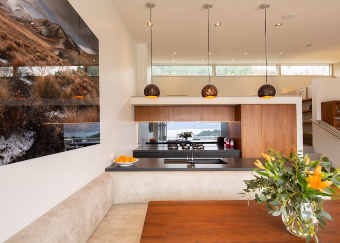  at 2/55 Kent Street, Queenstown Hill, Queenstown-Lakes, Otago