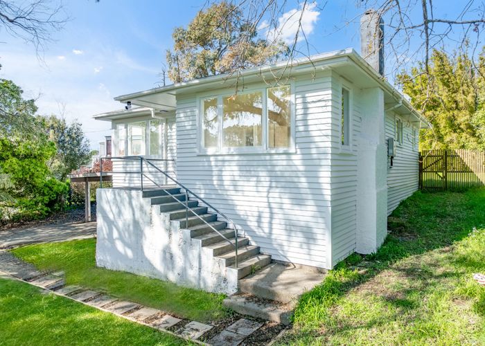  at 350 West Coast Road, Glen Eden, Waitakere City, Auckland