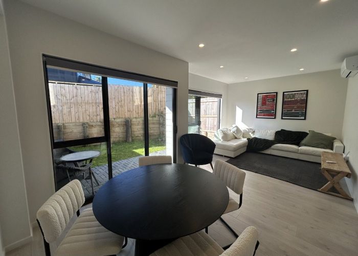  at 6/39 Renata Crescent, Te Atatu Peninsula, Waitakere City, Auckland