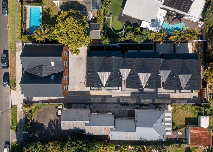  at 4/20 Fairview Road, Mount Eden, Auckland